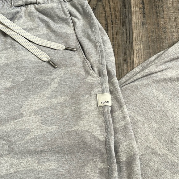 Vuori performance dreamknit camo jogger - Picture 5 of 7